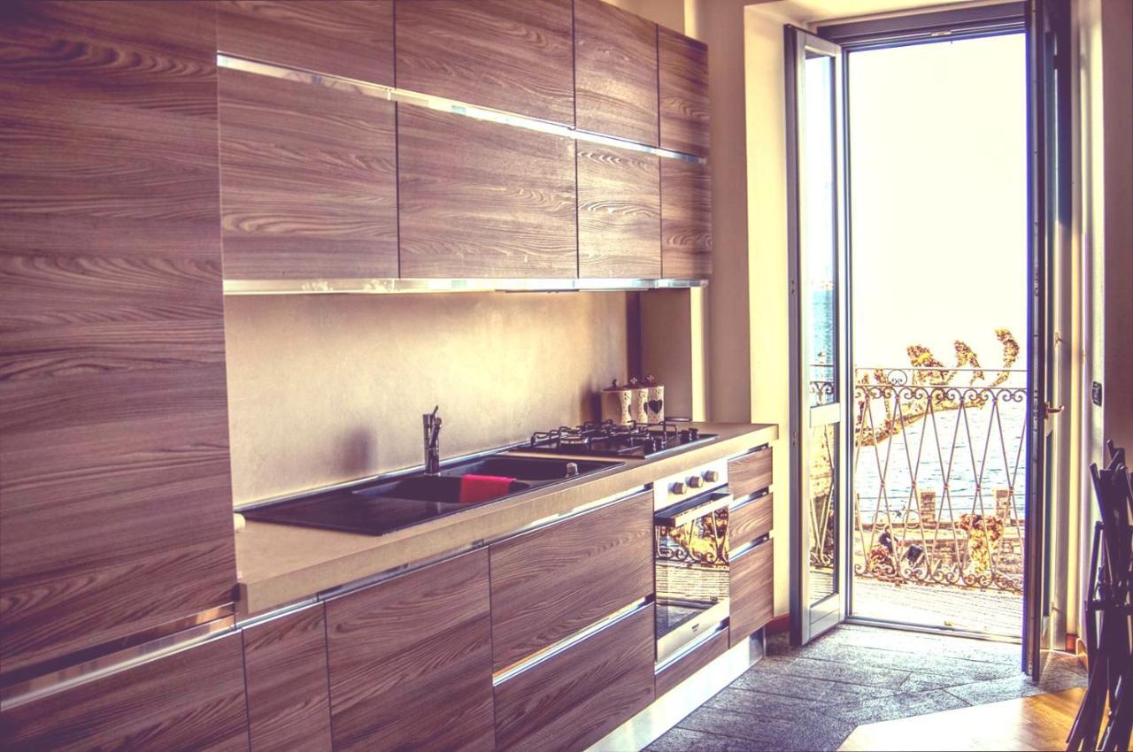 Casa Lago Apartment Bellano Bagian luar foto